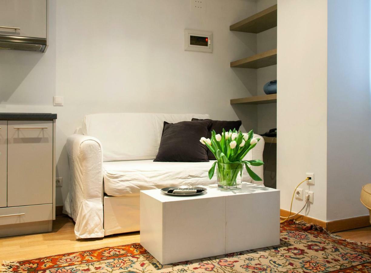 Homz Studios Neapolis Atene Esterno foto